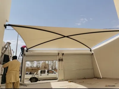 أفضل خدمات تركيب المظلات في مكة المكرمة – جودة، تصميم، وأسعار تنافسية